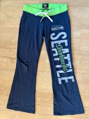 ‘47 Seattle Seahawks low rise bootcut yoga pants size medium NFL jersey knit